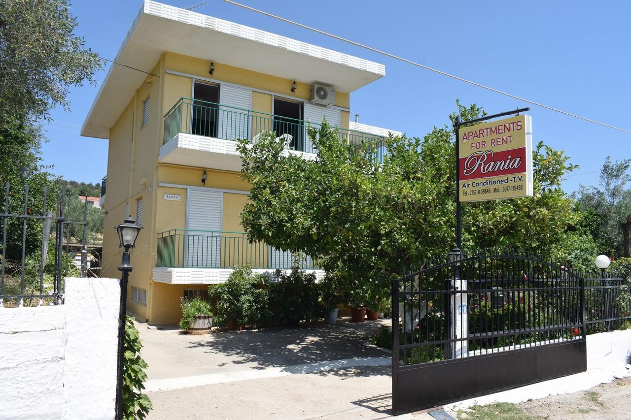 Apartments Rania Tolo Exterior photo